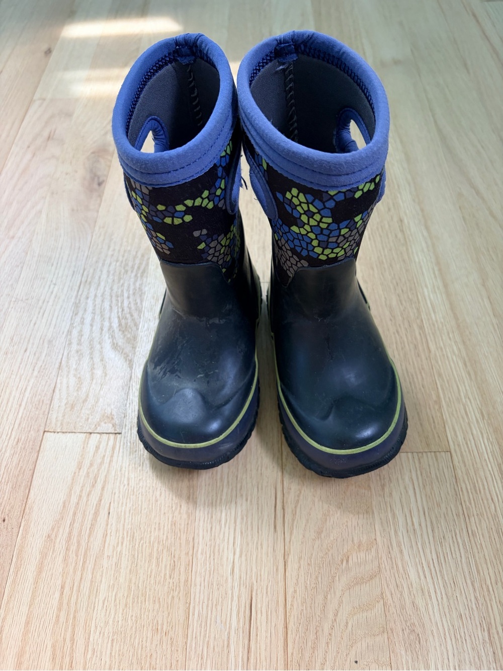 Bogs Kids Classic Insulated Rain Snow Boots Size 8 Waterproof Winter Boots